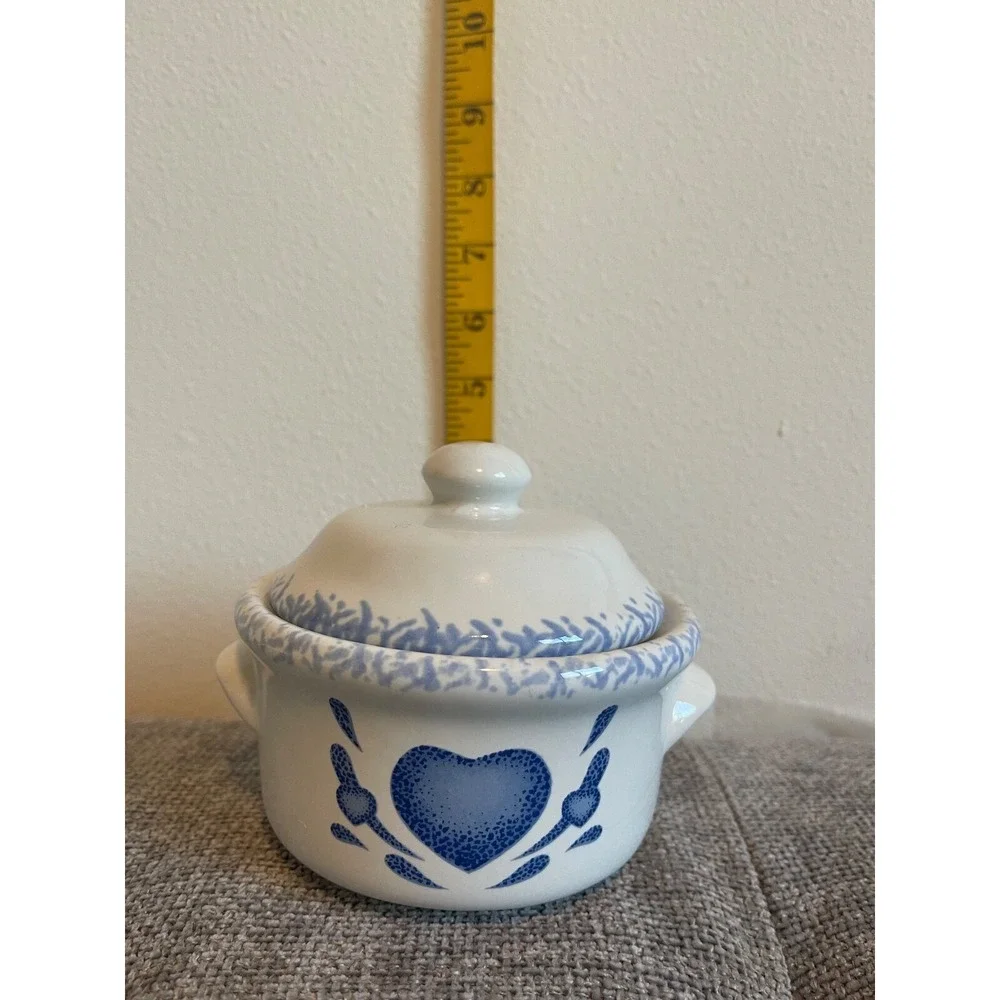 King Universe Co., LTD Sturdy Sugar Bowl with Lid- blue heart and blue accents‎